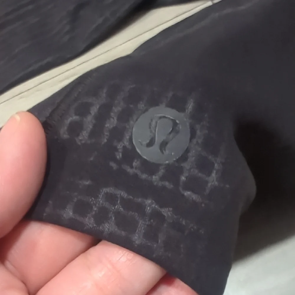 lululemon athletica Charcoal Long Sleeve Bodysuit - Picture 5 of 5